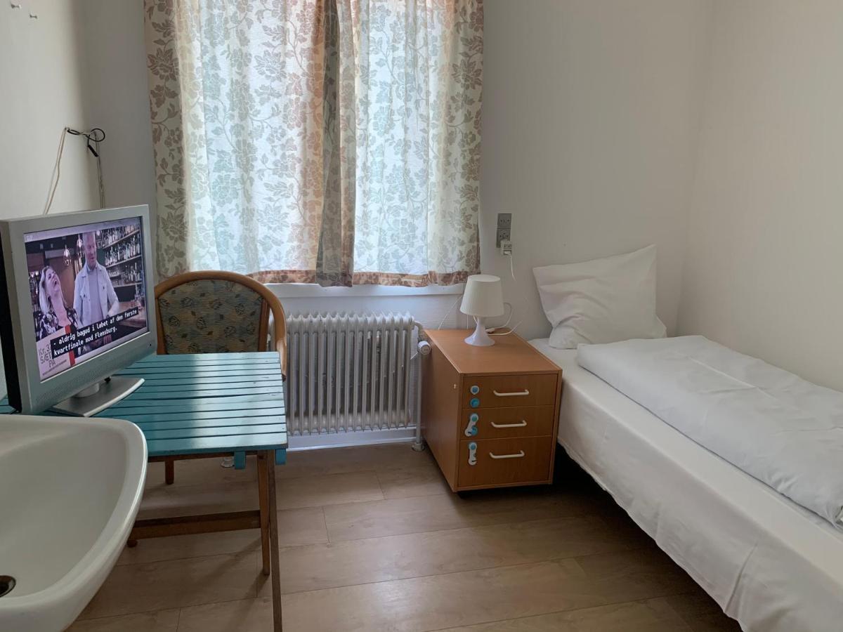Sovilla Motel Кеге Екстер'єр фото